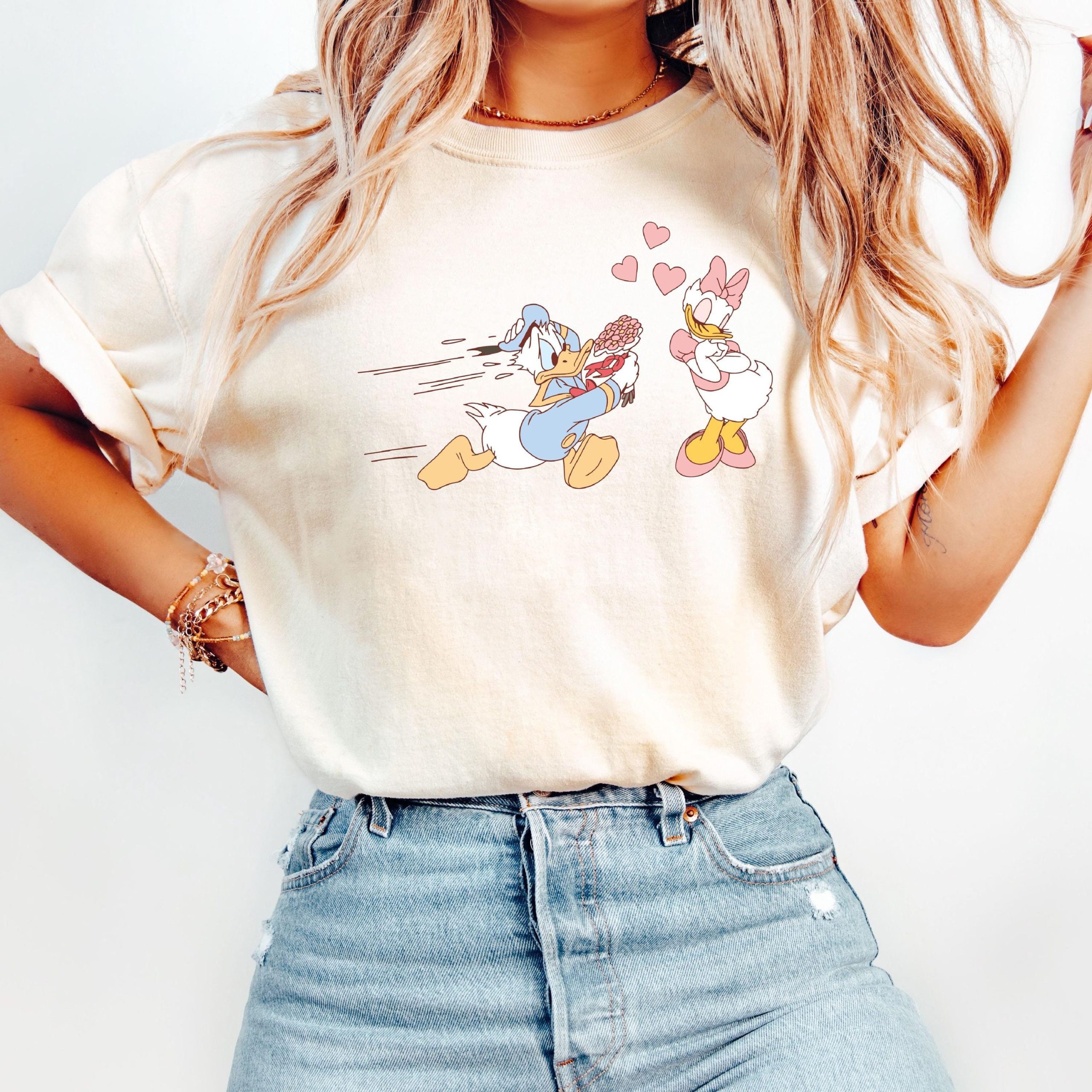 Daisy & Donald Valentine's Day T-Shirt - Disney Couples Shirt