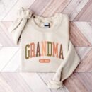 Est Grandma Sweatshirt - Personalized Grandma Gift Sweatshirt
