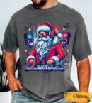 DJ Santa Christmas Music T-Shirt - Funny Holiday Party Tee